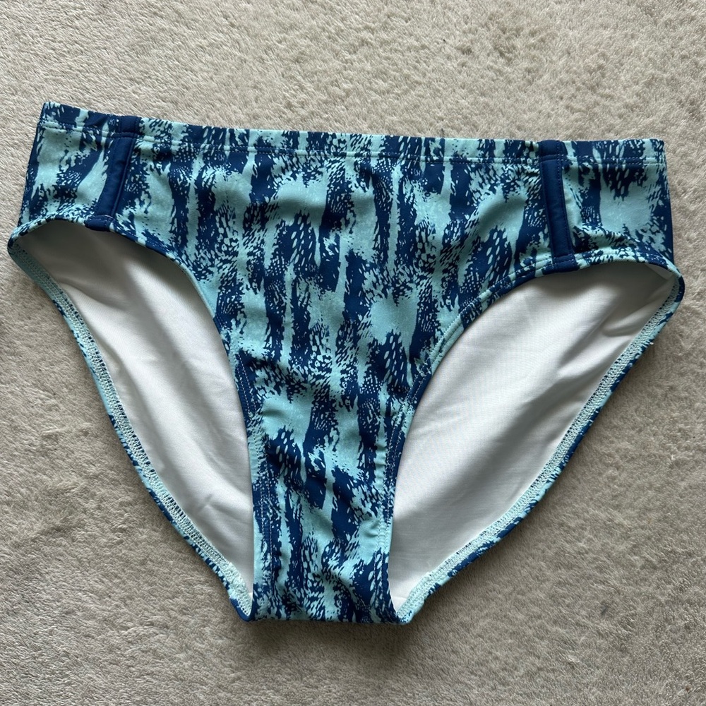 Zella Kids Blue Abstract Rashguard Set - Picture 4 of 6